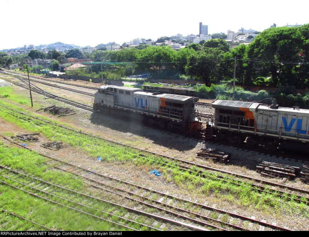 VLI 8671